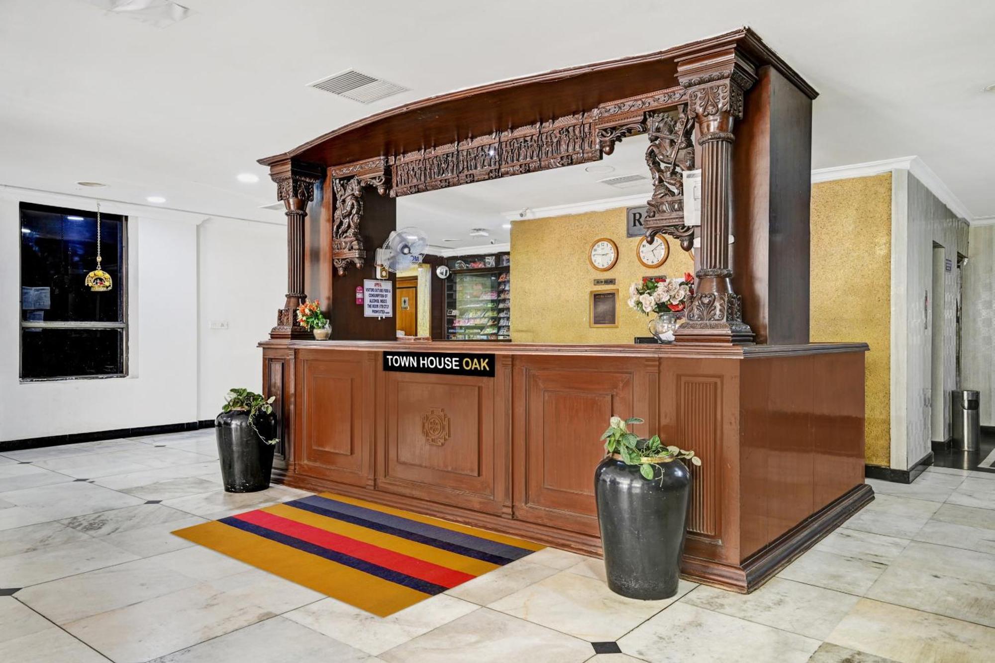 Super Townhouse Oak Hotel Belsons Taj Mahal سيكَندراباد المظهر الخارجي الصورة