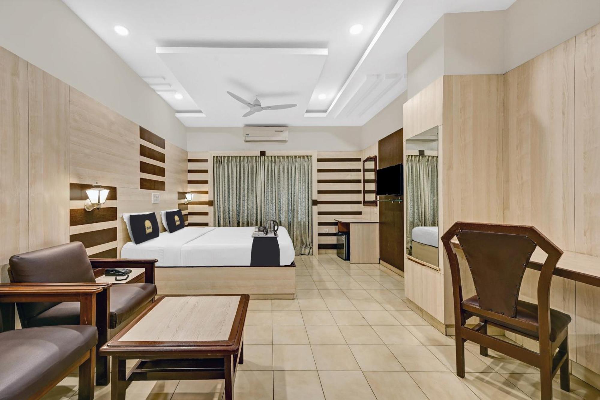 Super Townhouse Oak Hotel Belsons Taj Mahal سيكَندراباد المظهر الخارجي الصورة