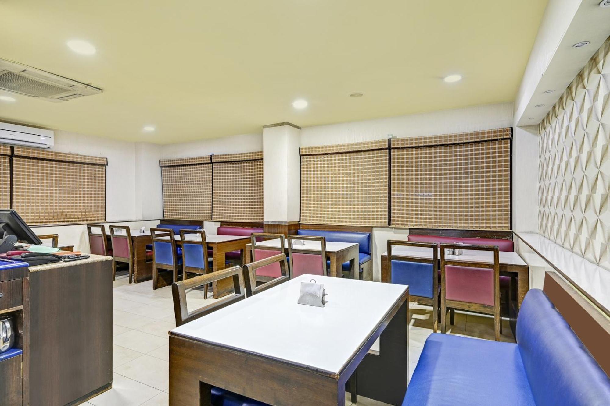 Super Townhouse Oak Hotel Belsons Taj Mahal سيكَندراباد المظهر الخارجي الصورة
